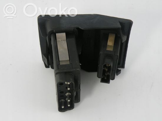 BMW 5 E34 Light switch 38813706