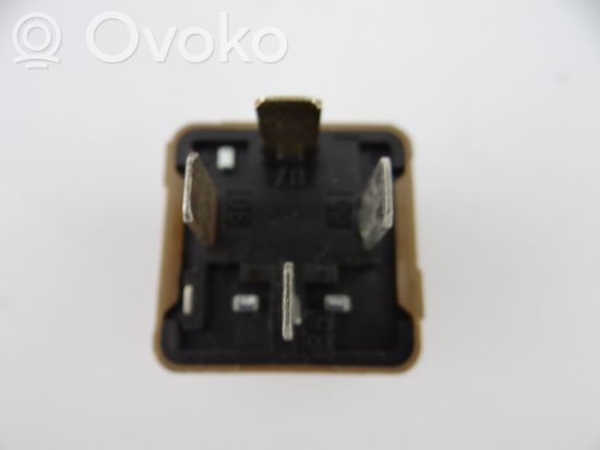 BMW 3 E36 Other relay 61361388745