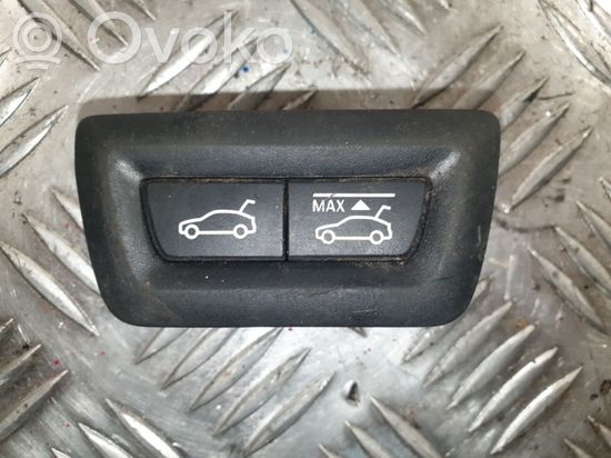 BMW 5 GT F07 Tailgate opening switch 9302262