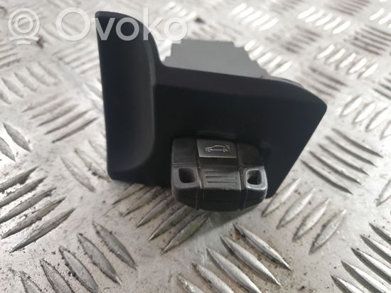 BMW 3 E90 E91 Ignition key card reader 6954720