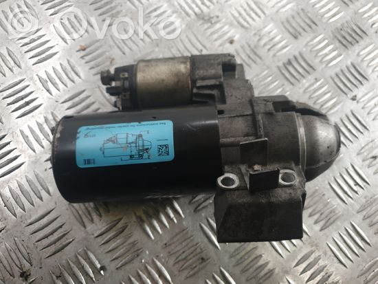 BMW X5 E70 Starter motor 8570382