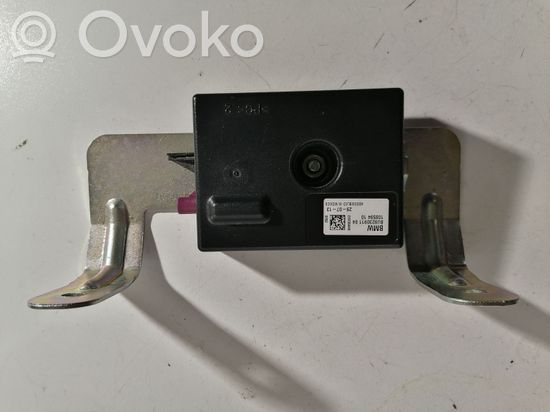 BMW 3 F30 F31 F80 Aerial antenna amplifier 9230911 BU923091104