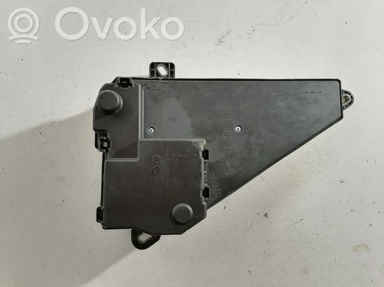 BMW 5 E60 E61 Fuse module 6906619