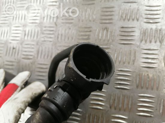 BMW 5 E60 E61 Engine coolant pipe/hose 7799747 17127799747