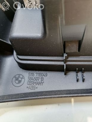 BMW 3 E90 E91 Dash center air vent grill 7118049