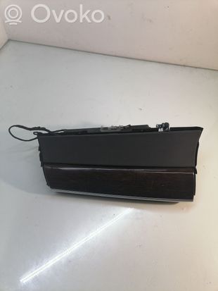 BMW X5 E70 Glove box 9211032