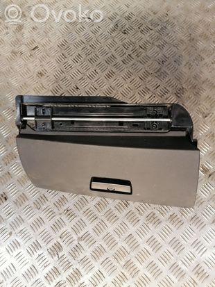 BMW 3 E90 E91 Glove box set 7120408