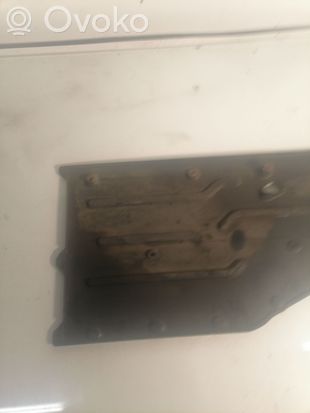 BMW 7 E65 E66 Center/middle under tray cover 7020533