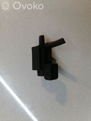 BMW 5 E60 E61 Turbo solenoid valve 1742712