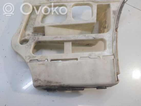 BMW 3 E90 E91 Bumper support mounting bracket corner 7907260