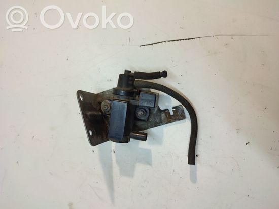BMW 3 E90 E91 Vacuum valve 7805391