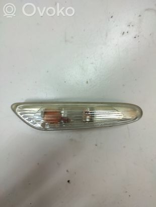 BMW 3 E90 E91 Front fender indicator light 6932998