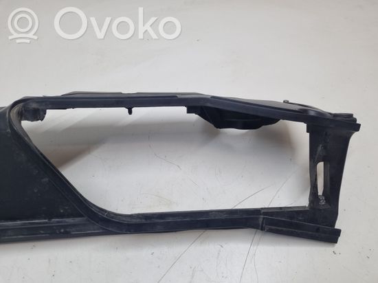 BMW 3 E92 E93 Air filter box cover 7793203