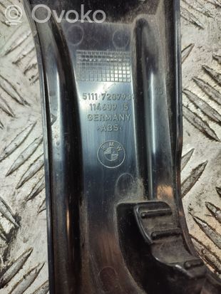 BMW 5 F10 F11 Front bumper mounting bracket 7207931