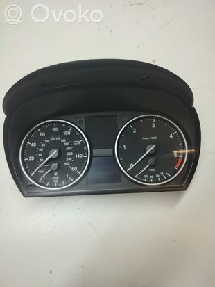 BMW 3 E92 E93 Speedometer (instrument cluster) 9242347
