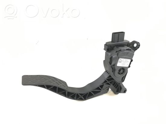 Audi A4 S4 B8 8K Accelerator throttle pedal 8K1723523A 74838800 748395