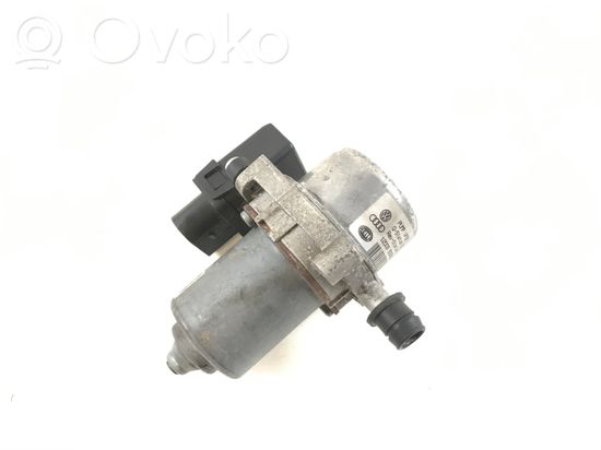 Audi A1 Vacuum pump 1J0612181D