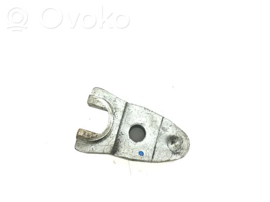 Audi A6 Allroad C7 Fuel Injector clamp holder 059216J