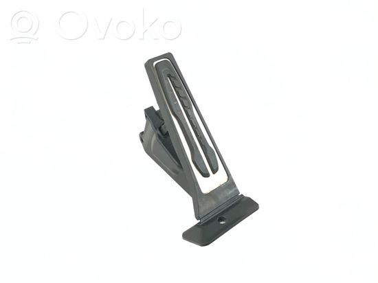 BMW 5 G30 G31 Accelerator throttle pedal 6871053