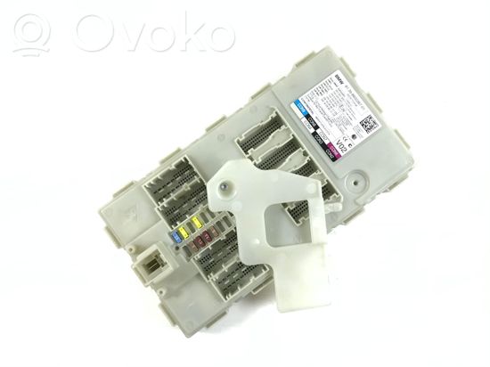 BMW 5 G30 G31 Fuse 880038701 8800387 A2C87722206