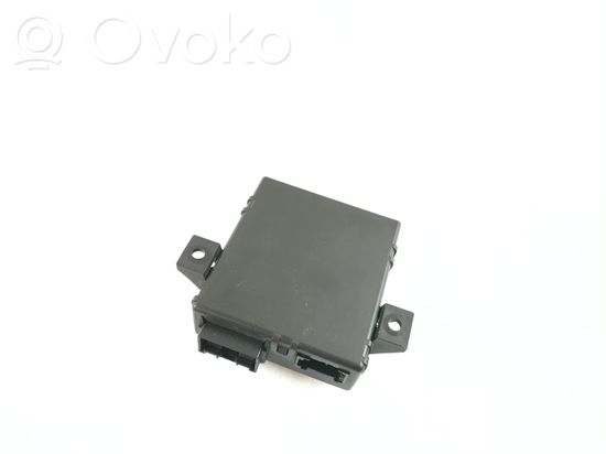 Audi A5 8T 8F Gateway control module 8R0907468C