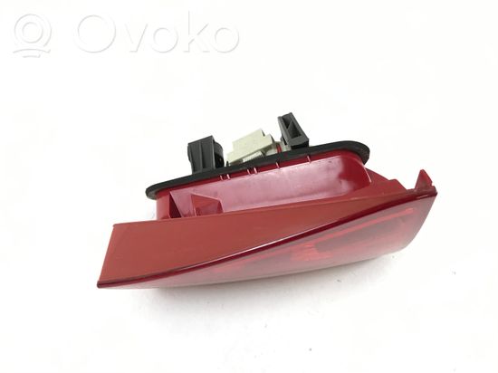 Audi A5 8T 8F Tailgate rear/tail lights 8T0945093