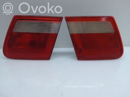 BMW 3 E46 Tailgate rear/tail lights 8368759