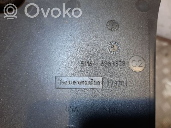 BMW X5 E70 Panel drawer/shelf pad 6963378