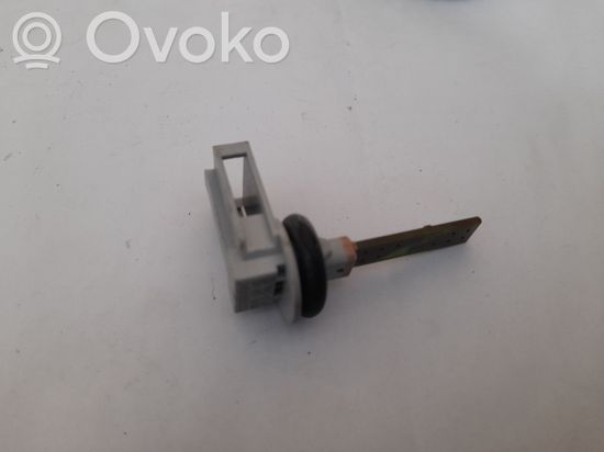 Audi TT TTS Mk2 Interior temperature sensor 3D0907543A