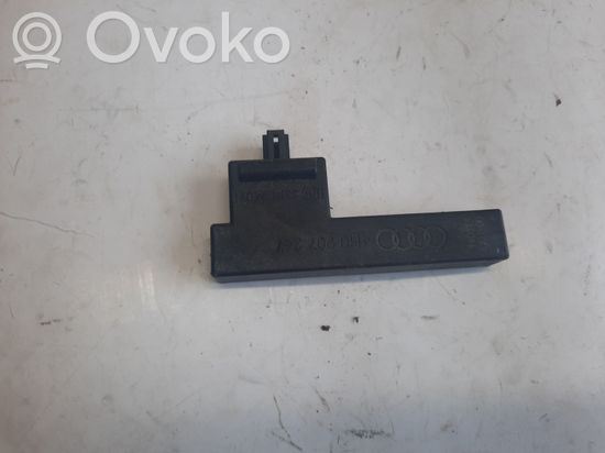 Audi A8 S8 D4 4H Keyless go control unit/module 8K0907247