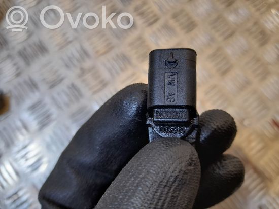 Audi Q3 8U Crankshaft position sensor 07L905163
