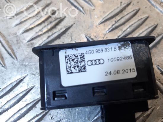 Audi A7 S7 4G Tailgate opening switch 4G0959831B