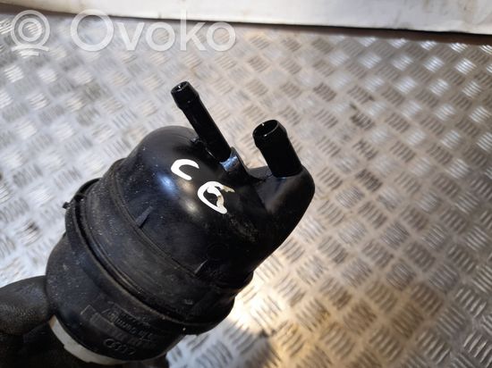Audi A6 S6 C6 4F Power steering fluid tank/reservoir 4F0422371E