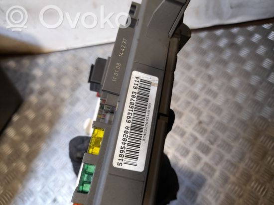 BMW X5 E70 Fuse module 693168703