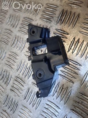 Volkswagen Jetta VI Front bumper mounting bracket 5C6807184