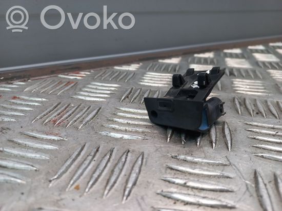 BMW X6 E71 E72 Windshield washer spray nozzle 13264010 132640