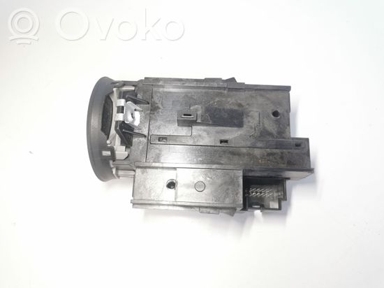 Volkswagen PASSAT B6 Ignition lock 3C0905843R