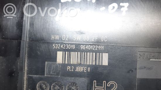 BMW 1 E81 E87 Comfort/convenience module 61359177983 532423019