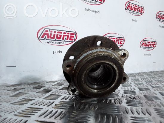 Audi A4 S4 B8 8K Front wheel hub