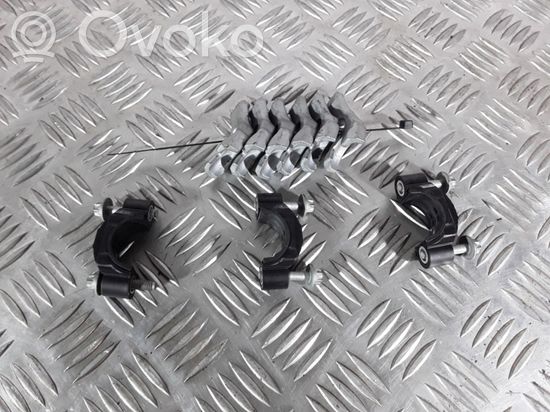 BMW X6 E71 E72 Fuel Injector clamp holder