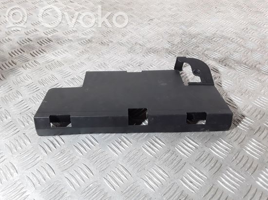 Audi A4 S4 B8 8K Battery box tray cover/lid 8K0915429G