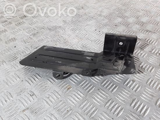 BMW 3 E90 E91 Other engine bay part 16127174891 7128503 233101