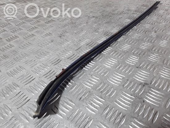 BMW 3 E90 E91 Windshield trim