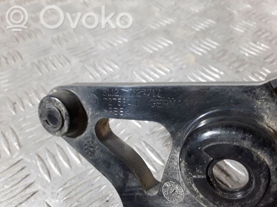 BMW 3 E90 E91 Rear bumper mounting bracket 51127127717 7127717 72758411