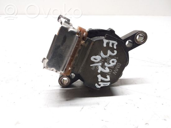 BMW 5 E39 High voltage ignition coil 1748017