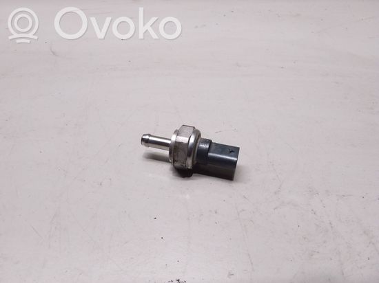 BMW 3 E90 E91 Exhaust gas pressure sensor 8507634