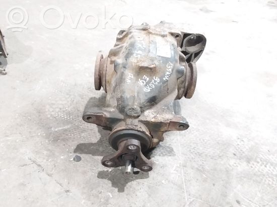 BMW 3 E90 E91 Rear differential 7591022