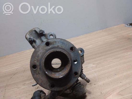 BMW 3 E90 E91 Front wheel hub