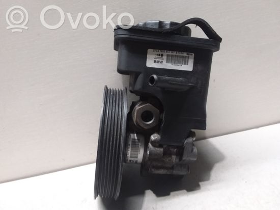 BMW 5 E60 E61 Power steering pump 76939741 7693974101