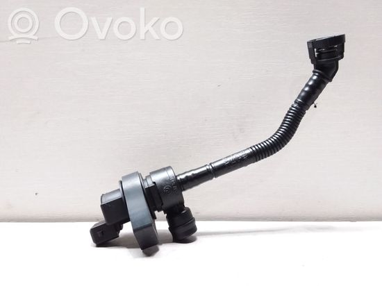 BMW 3 E90 E91 Fuel tank valve 7512581 21706